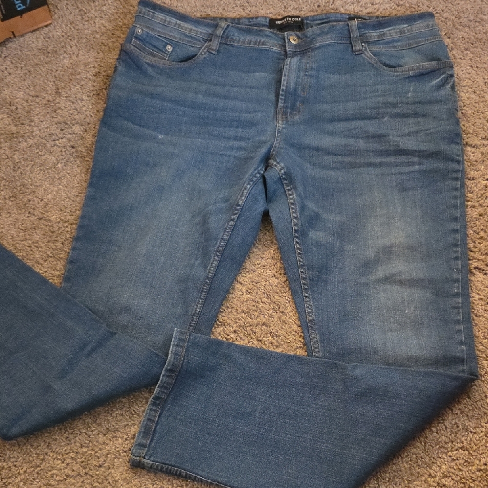 Kenneth Cole Women's Straight Leg Blue Jeans